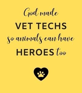 God Made Vet Techs So Animals Can Have Heroes Too: Gifts for Veterinary Technicians & Animal Rescue Workers - Paw prints cover design - Appreciation G